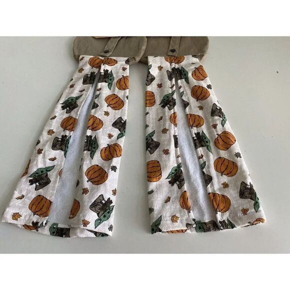 Set Of 2 Disney Baby Yoda Grogu Pumpkin Fall Autumn Kitchen Hanging Towels NEW - Picture 6 of 11